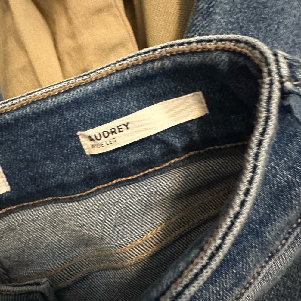 Dear John Audrey Wide Leg Cuffed Jeans Size 26 - Picture 5 of 6